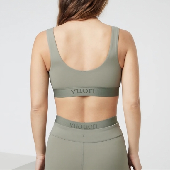 Vuori Daily Bra - Picture 2 of 5